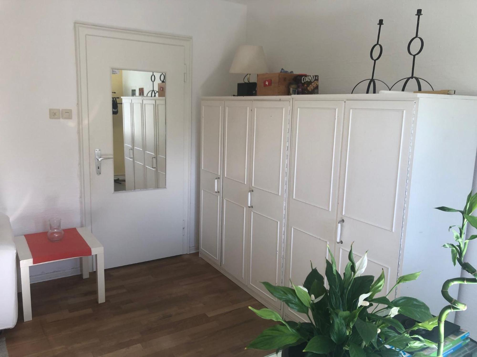 Glueck In Benrath Apartment Dusseldorf Room photo